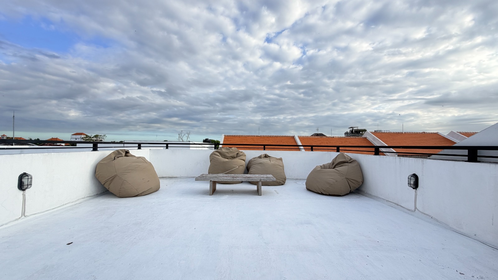 Canggu,Bali,Indonesia,3 Bedrooms,3 Bathrooms,Villa,MLS ID 2335