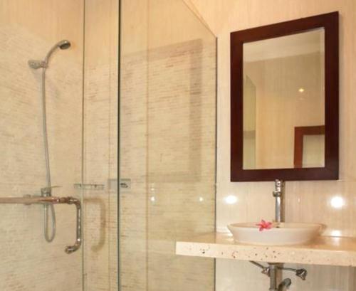 Seminyak,Bali,Indonesia,3 Bedrooms,3 Bathrooms,Villa,MLS ID 2337