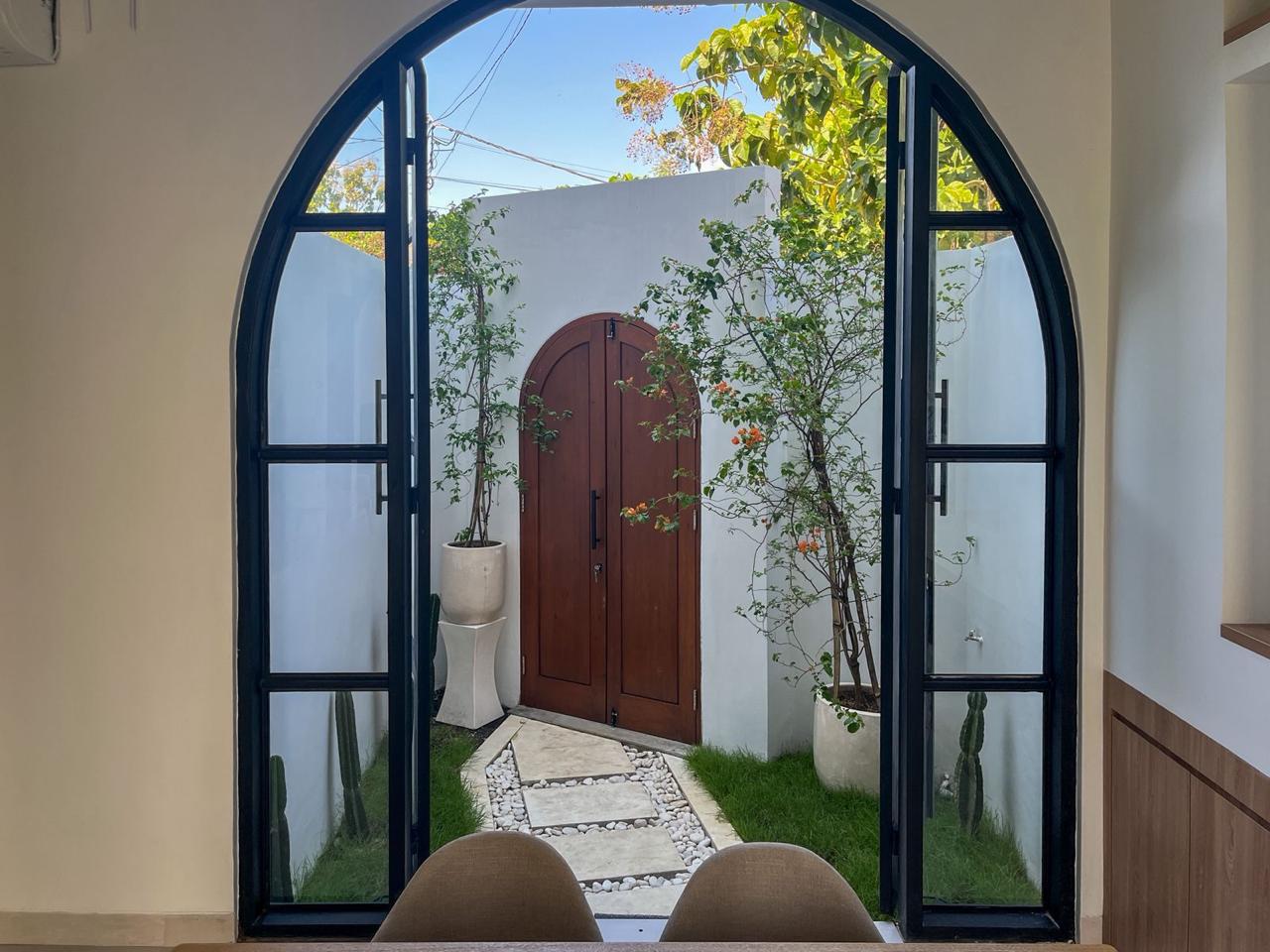 Ungasan,Bali,Indonesia,3 Bedrooms,3 Bathrooms,Villa,MLS ID 2351