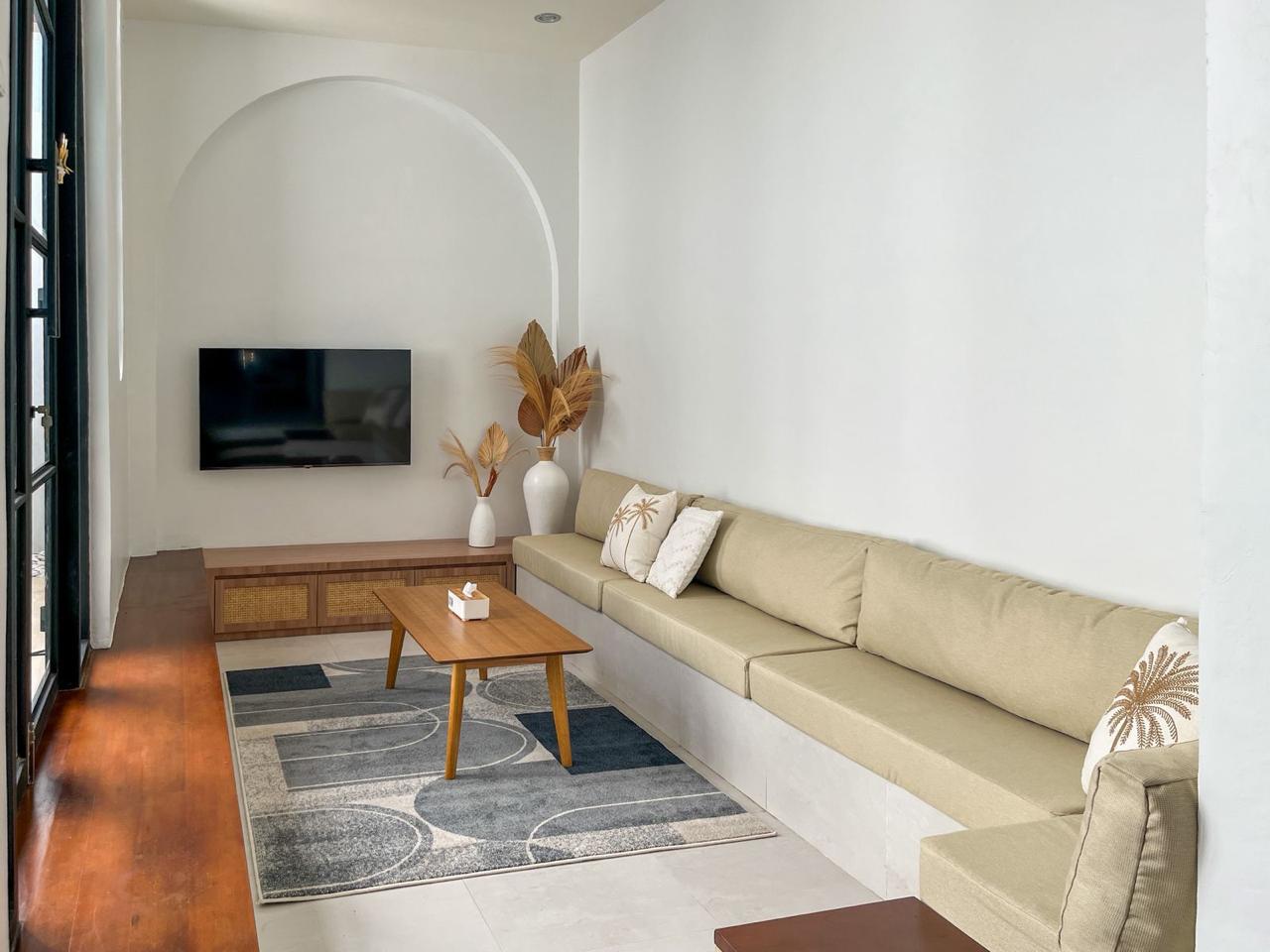 Ungasan,Bali,Indonesia,3 Bedrooms,3 Bathrooms,Villa,MLS ID 2351