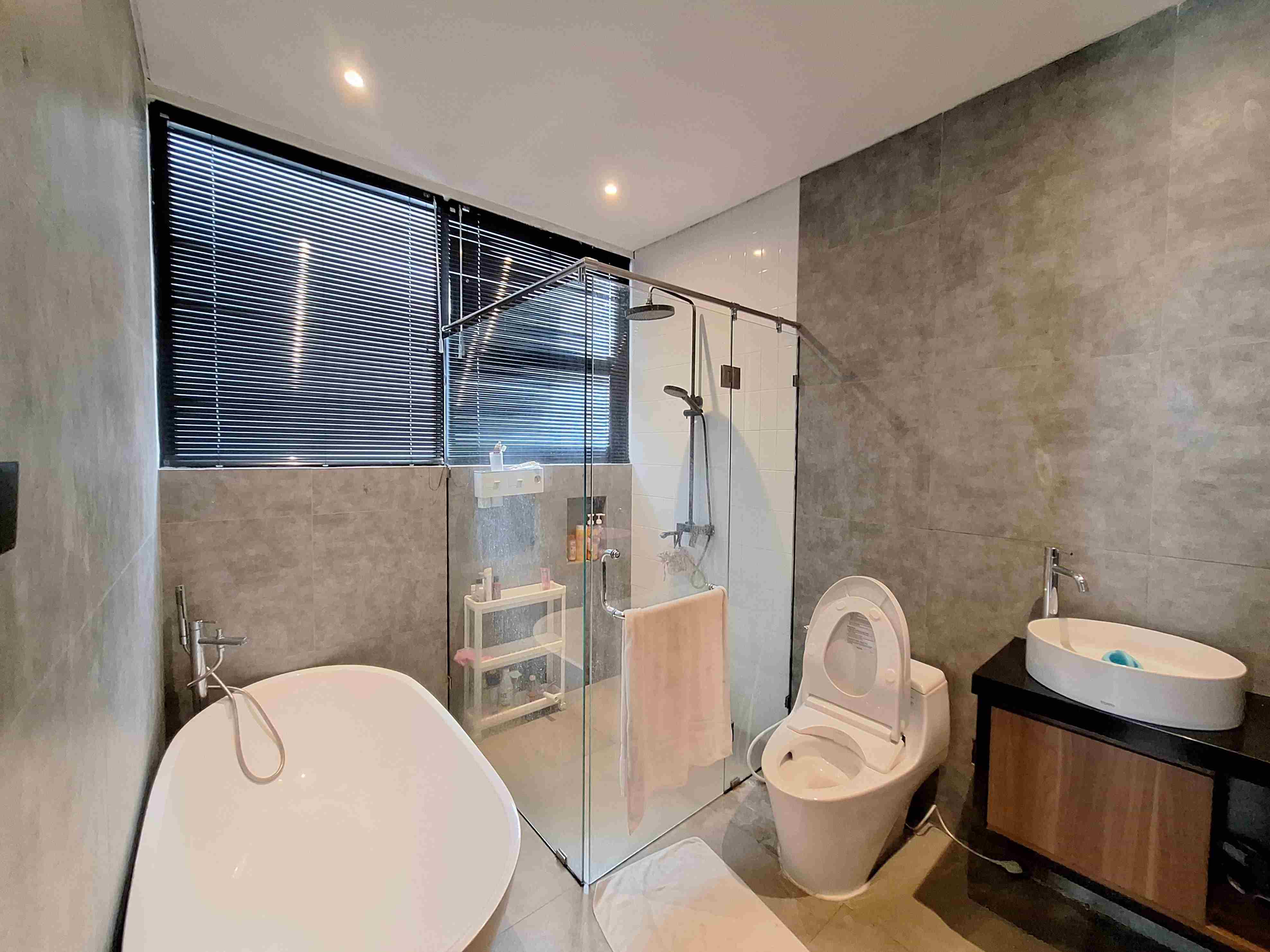 Canggu,Bali,Indonesia,5 Bedrooms,4 Bathrooms,Residential,MLS ID 2363