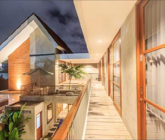 Kuta,Bali,Indonesia,12 Bedrooms,12 Bathrooms,Villa,MLS ID 2371