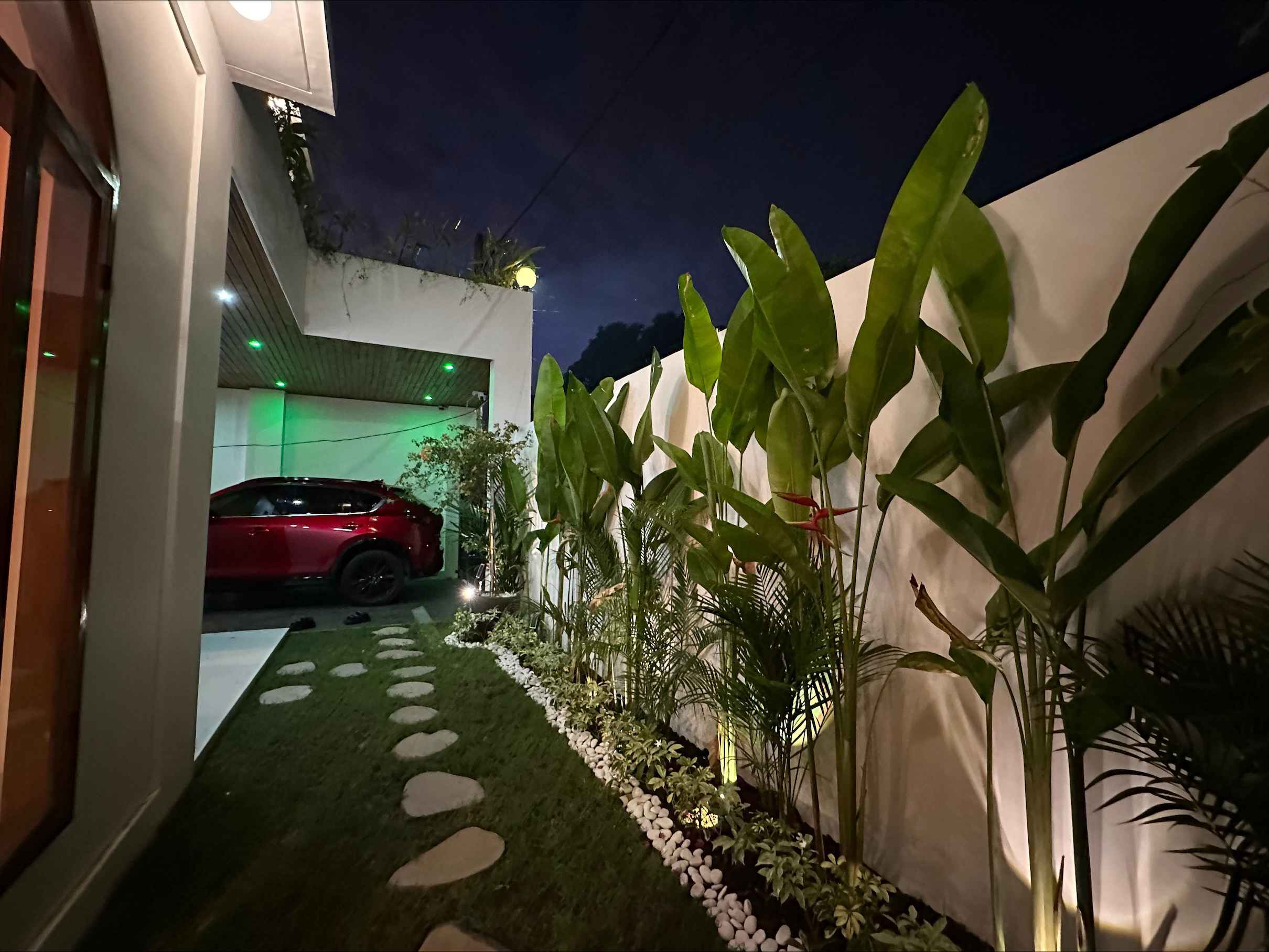 Jimbaran,Bali,Indonesia,3 Bedrooms,3 Bathrooms,Villa,MLS ID 2383