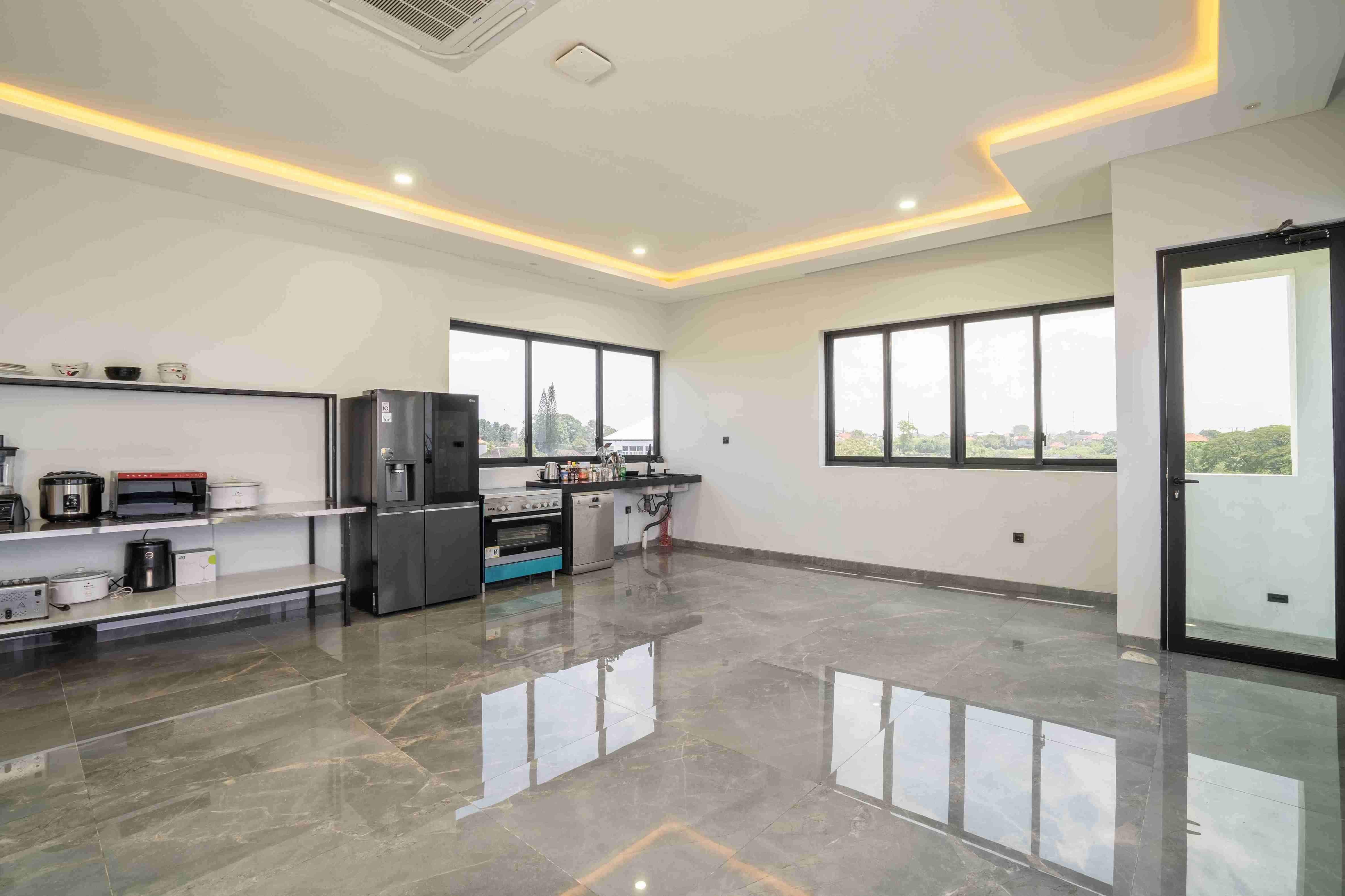 Sanur,Bali,Indonesia,7 Bedrooms,4 Bathrooms,Apartment,MLS ID 2387