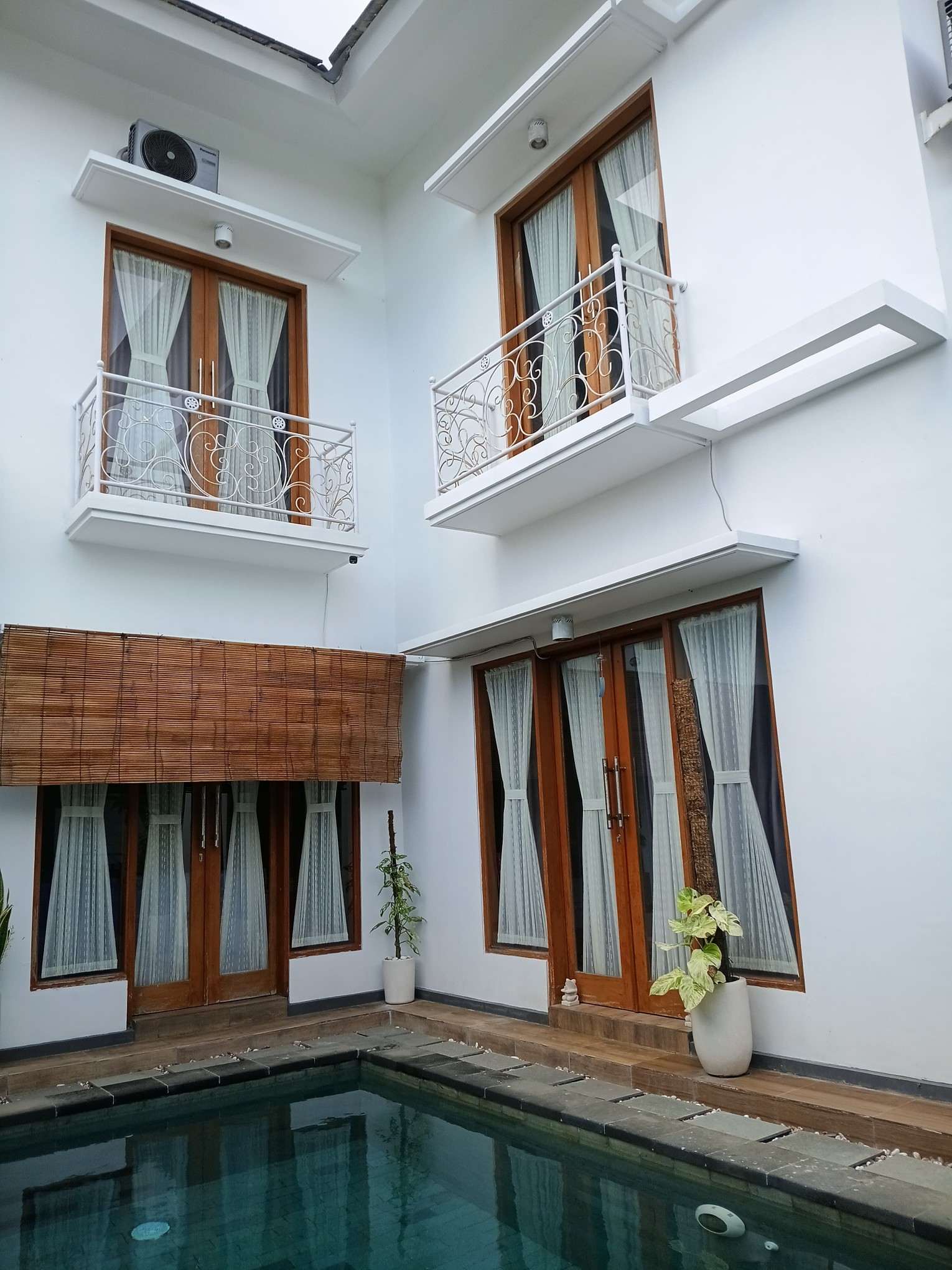 Ubud,Bali,Indonesia,3 Bedrooms,4 Bathrooms,Villa,MLS ID 2392