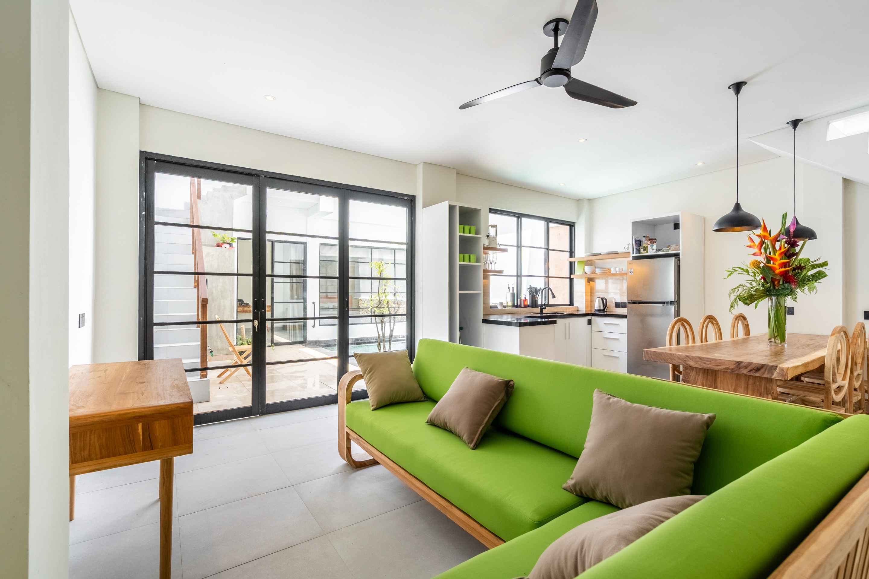 Seminyak,Bali,Indonesia,3 Bedrooms,3 Bathrooms,Villa,MLS ID 2397