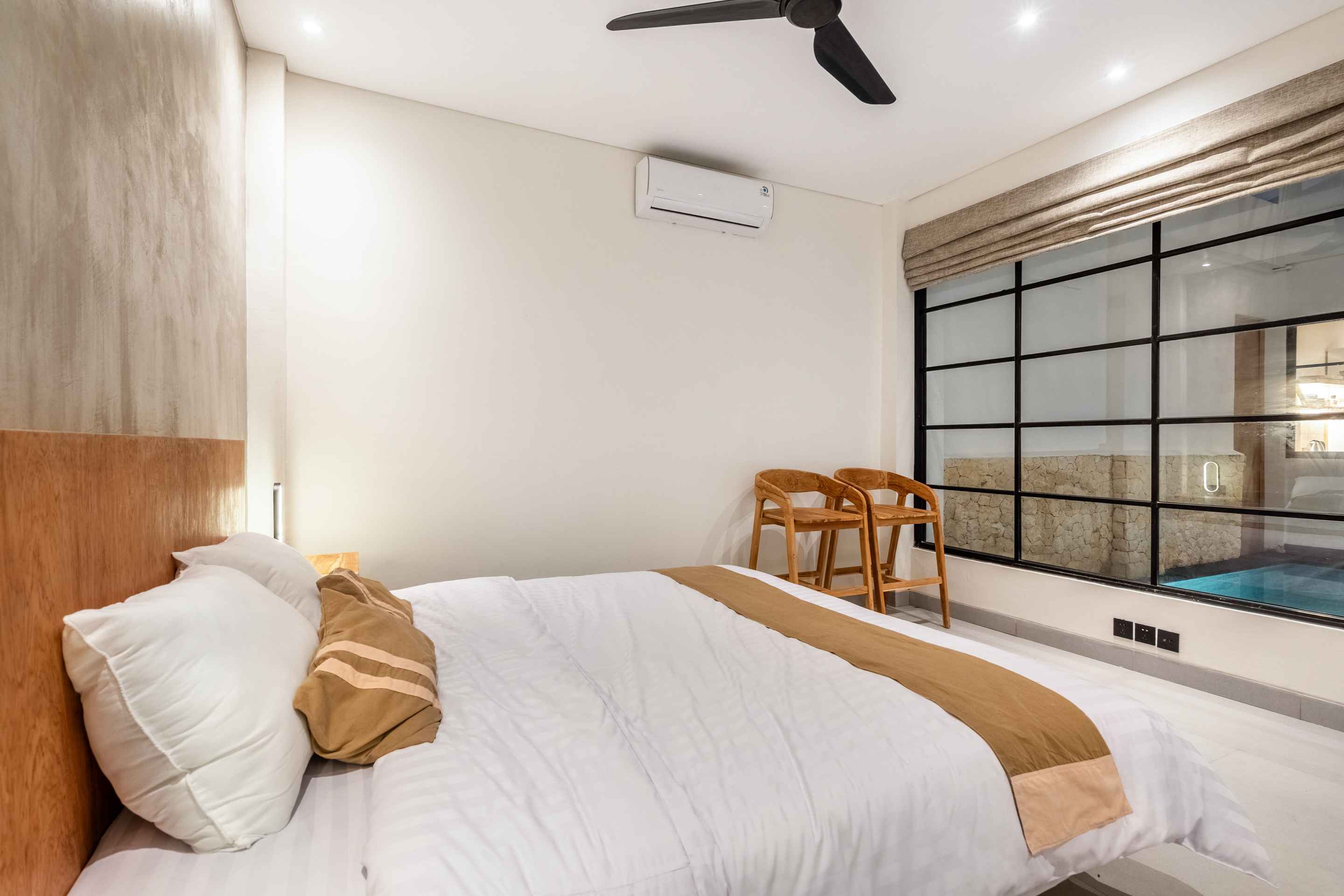 Seminyak,Bali,Indonesia,3 Bedrooms,3 Bathrooms,Villa,MLS ID 2397