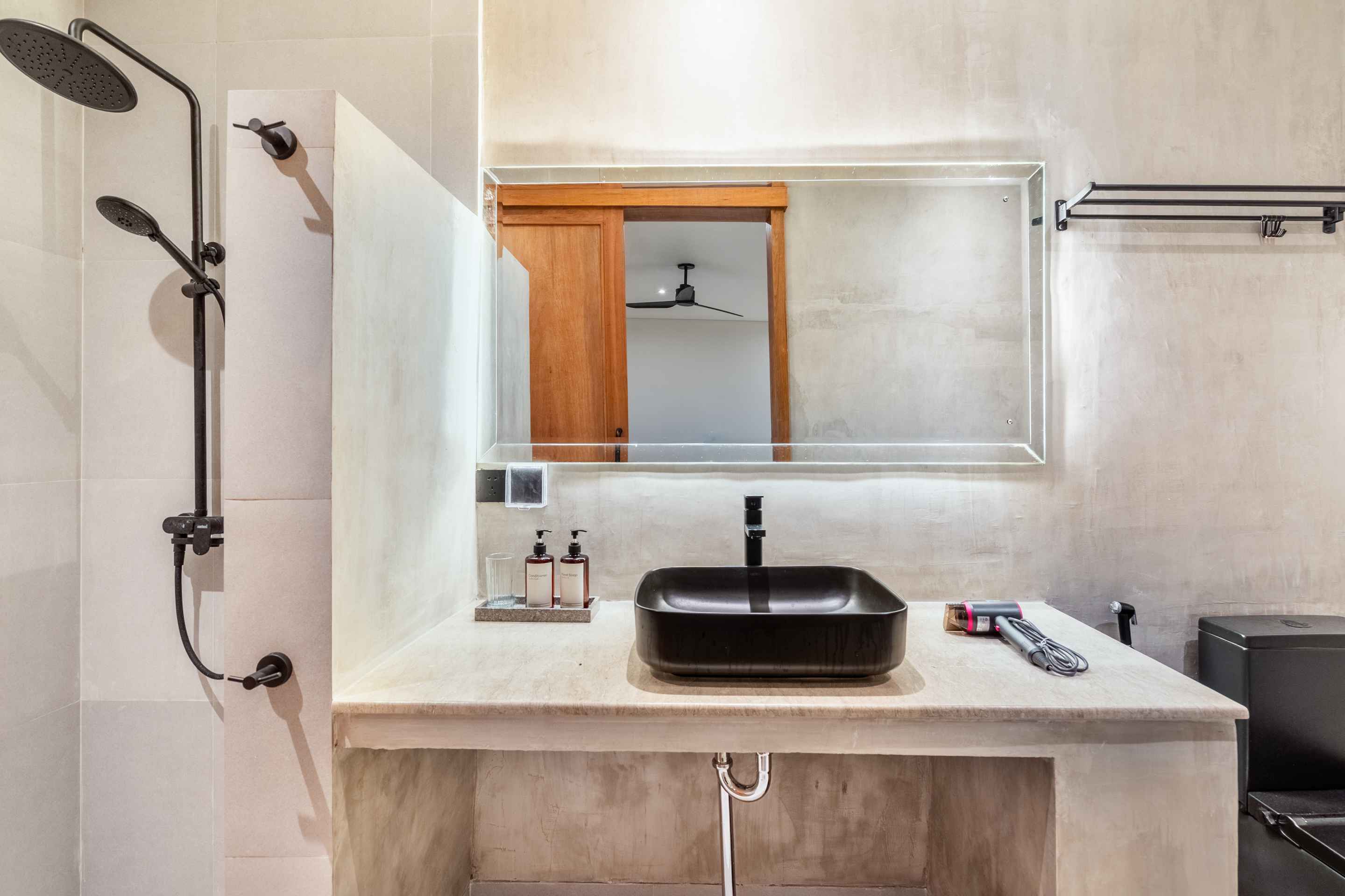 Seminyak,Bali,Indonesia,3 Bedrooms,3 Bathrooms,Villa,MLS ID 2397