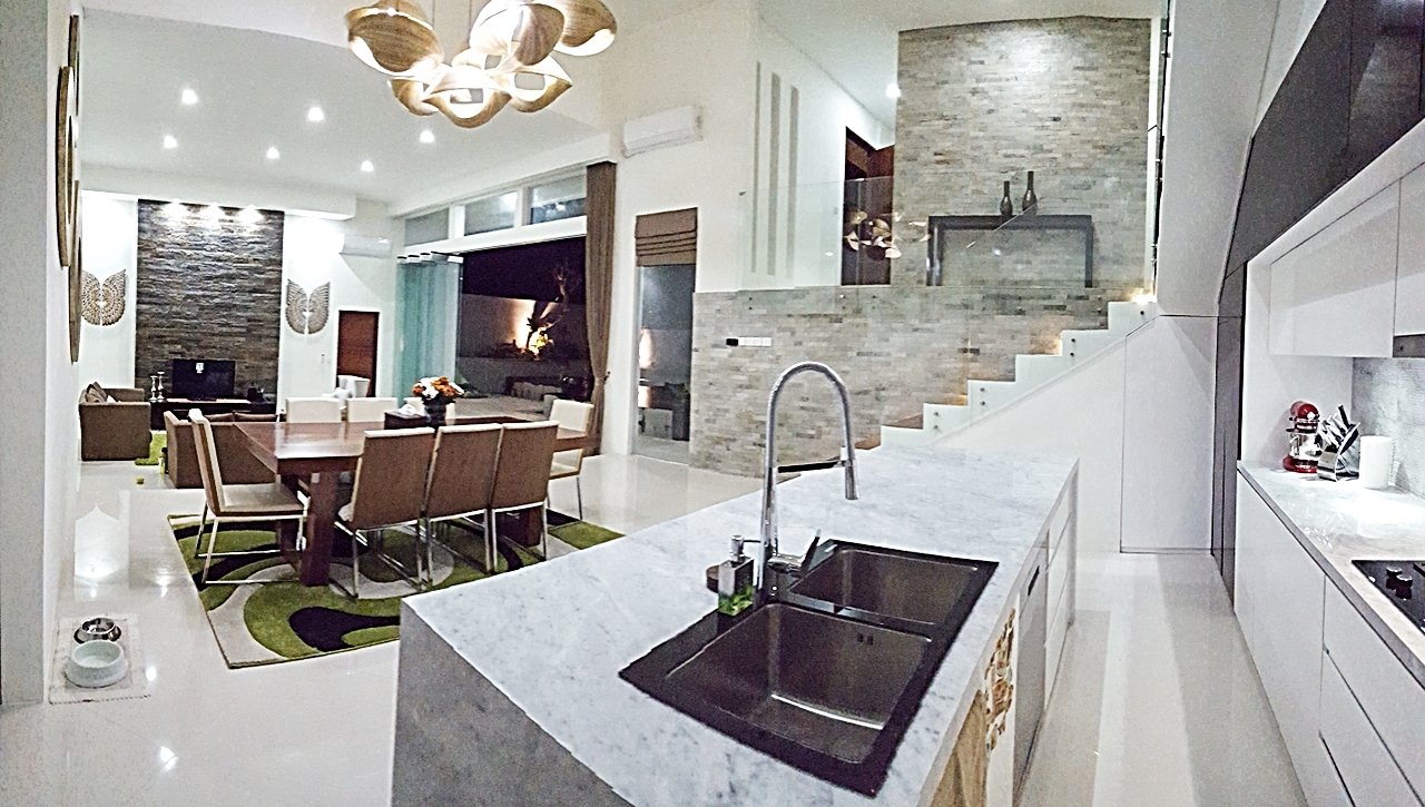 Jimbaran,Bali,Indonesia,4 Bedrooms,4 Bathrooms,Villa,MLS ID 2413