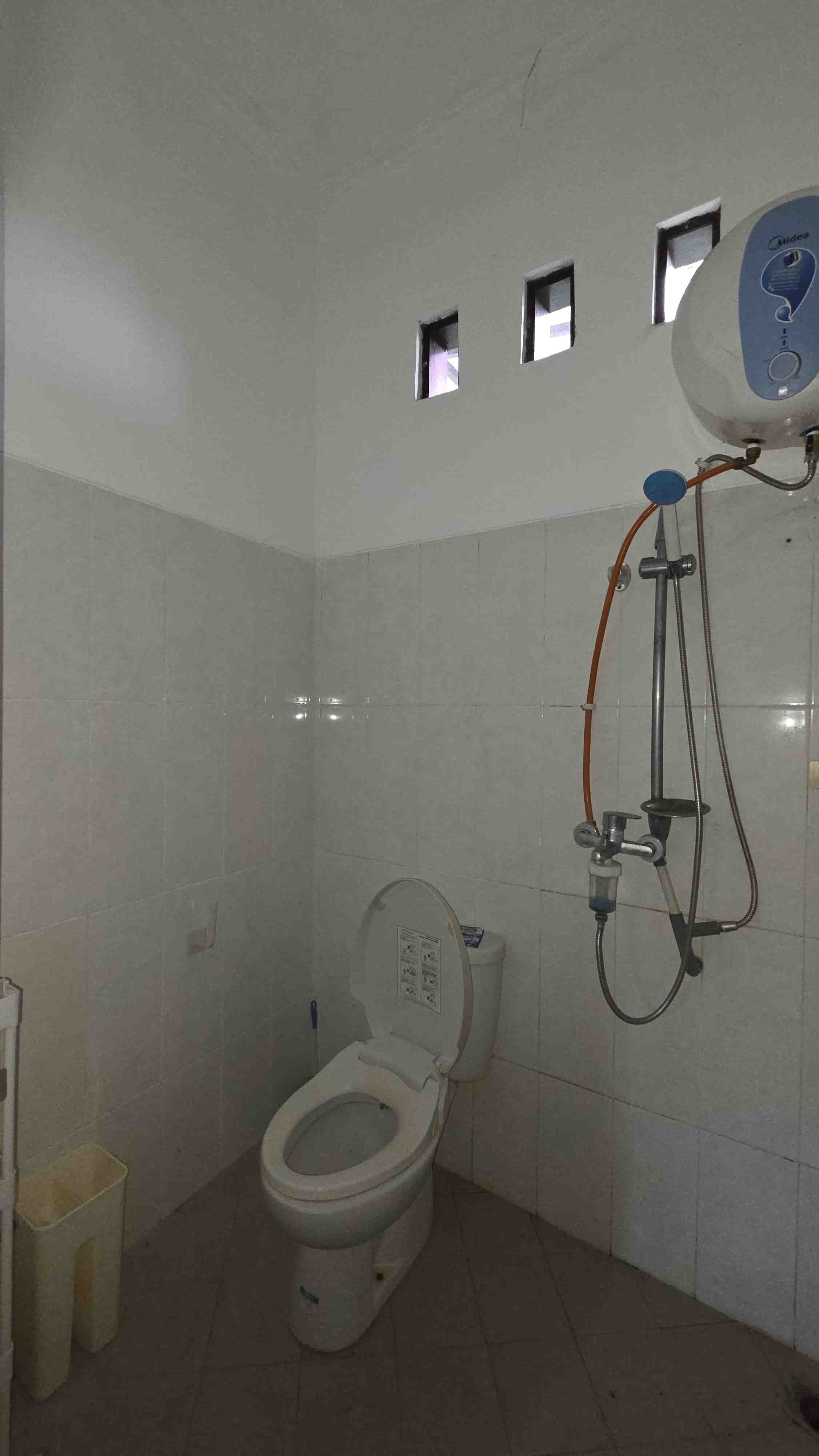 Jimbaran,Bali,Indonesia,3 Bedrooms,2 Bathrooms,Residential,MLS ID 2430