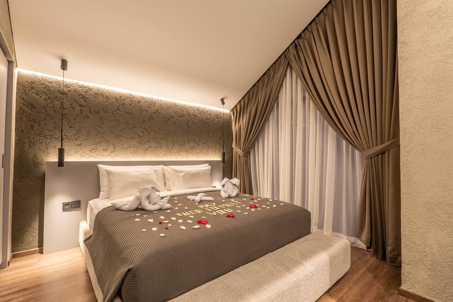 Umalas,Bali,Indonesia,2 Bedrooms,2 Bathrooms,Villa,MLS ID 2432