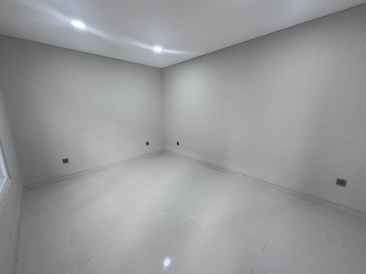 Denpasar,Bali,Indonesia,4 Bathrooms,Commercial,MLS ID 2439