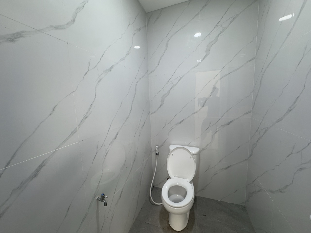 Denpasar,Bali,Indonesia,4 Bathrooms,Commercial,MLS ID 2439