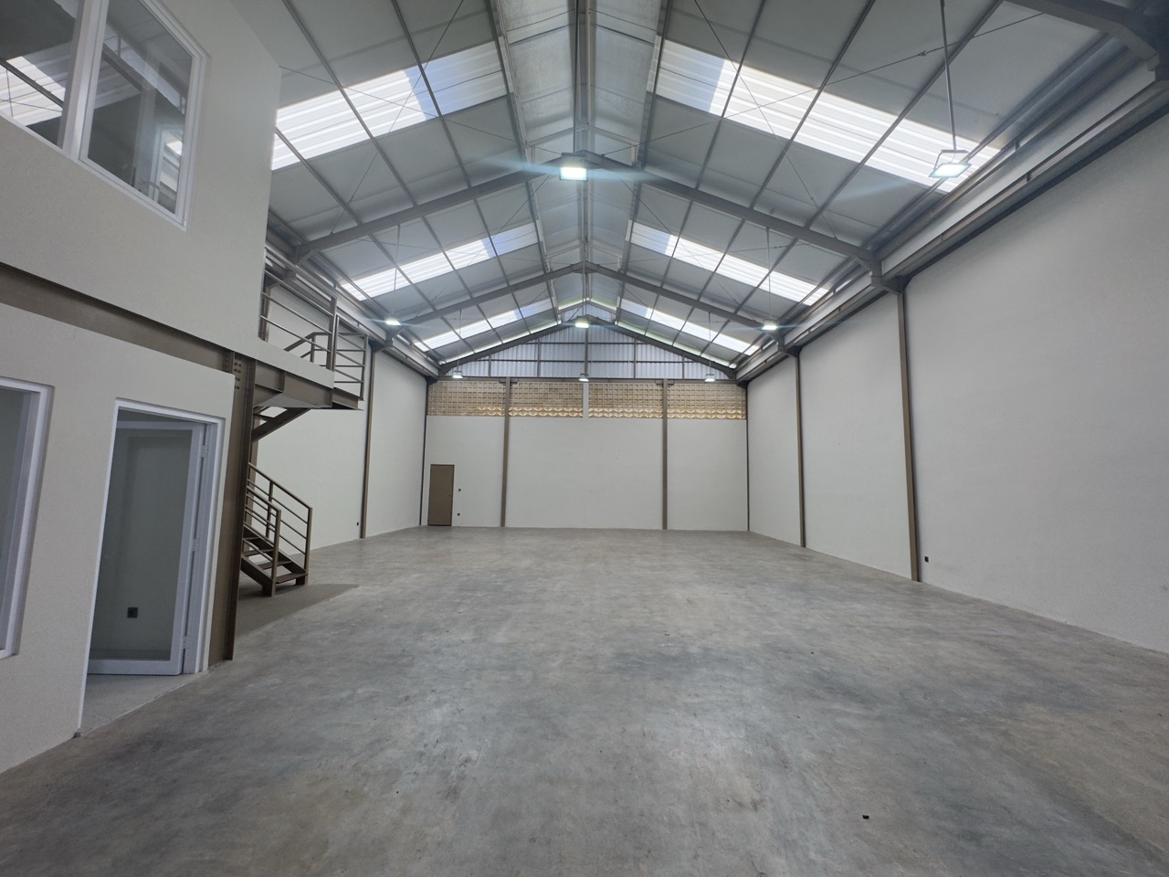 Denpasar,Bali,Indonesia,4 Bathrooms,Commercial,MLS ID 2439