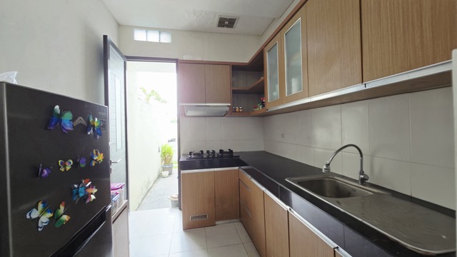 Gianyar,Bali,Indonesia,4 Bedrooms,2 Bathrooms,Residential,MLS ID 2442
