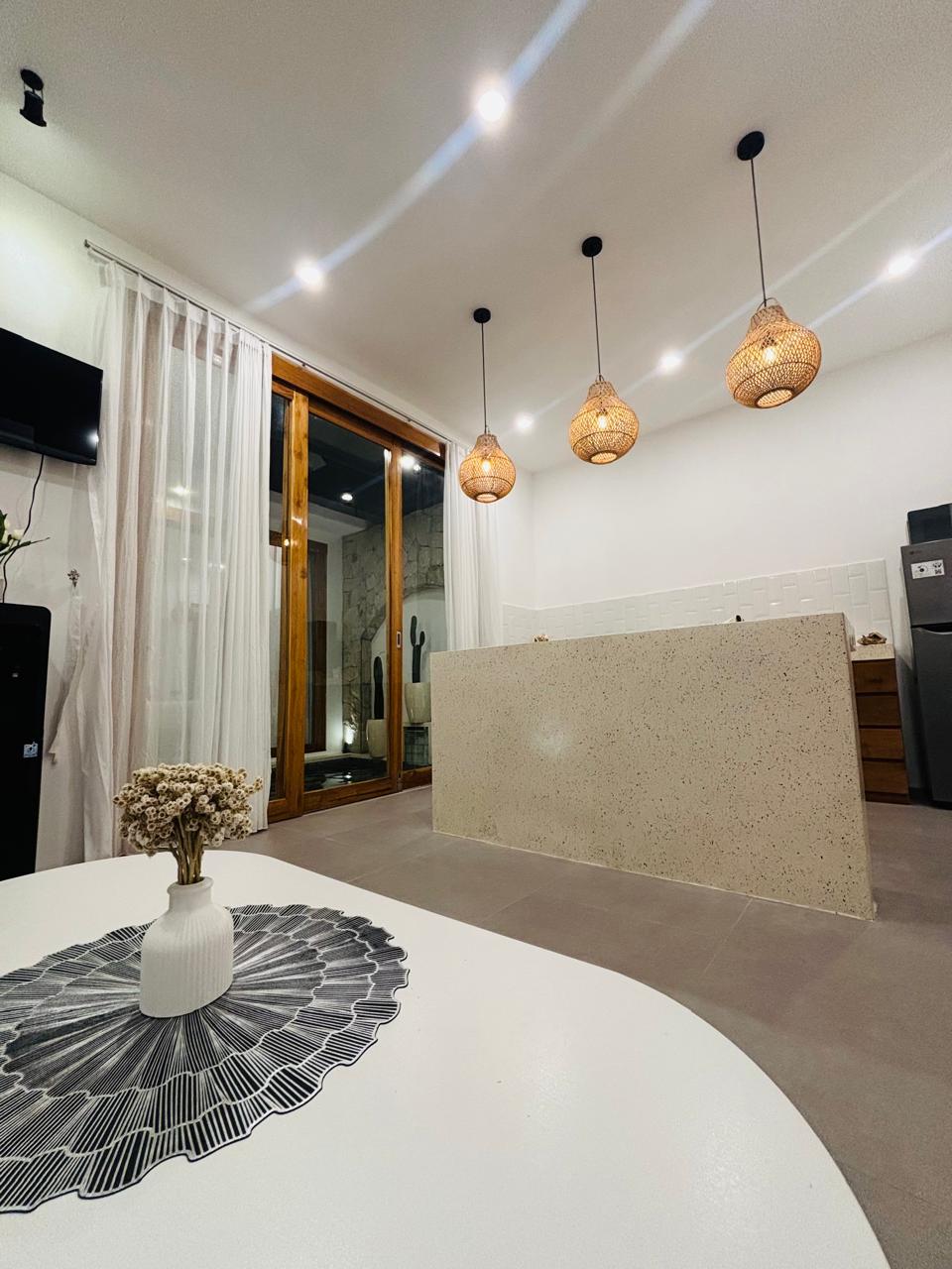 Kerobokan,Bali,Indonesia,2 Bedrooms,2 Bathrooms,Villa,MLS ID 2447
