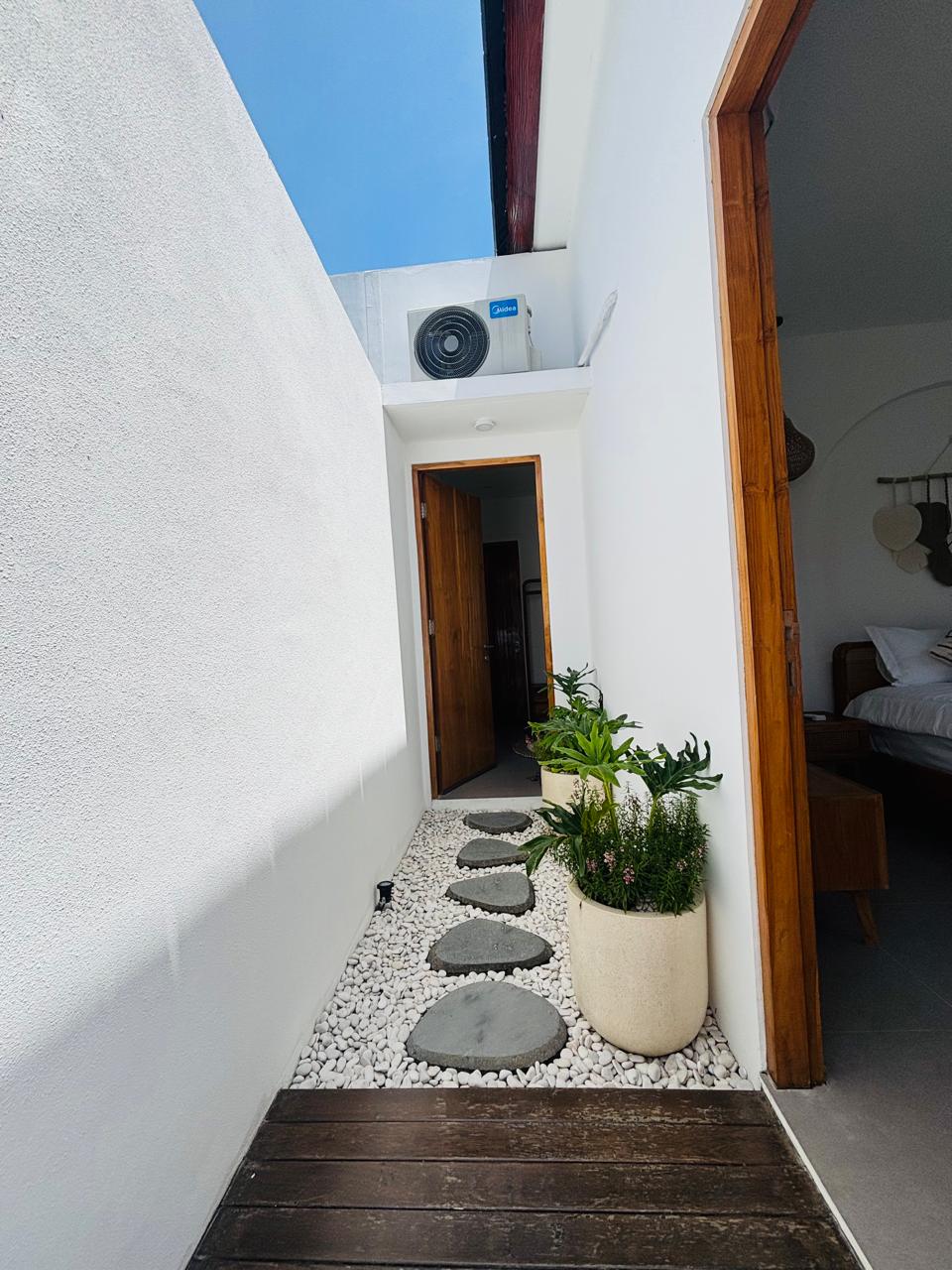 Kerobokan,Bali,Indonesia,2 Bedrooms,2 Bathrooms,Villa,MLS ID 2447