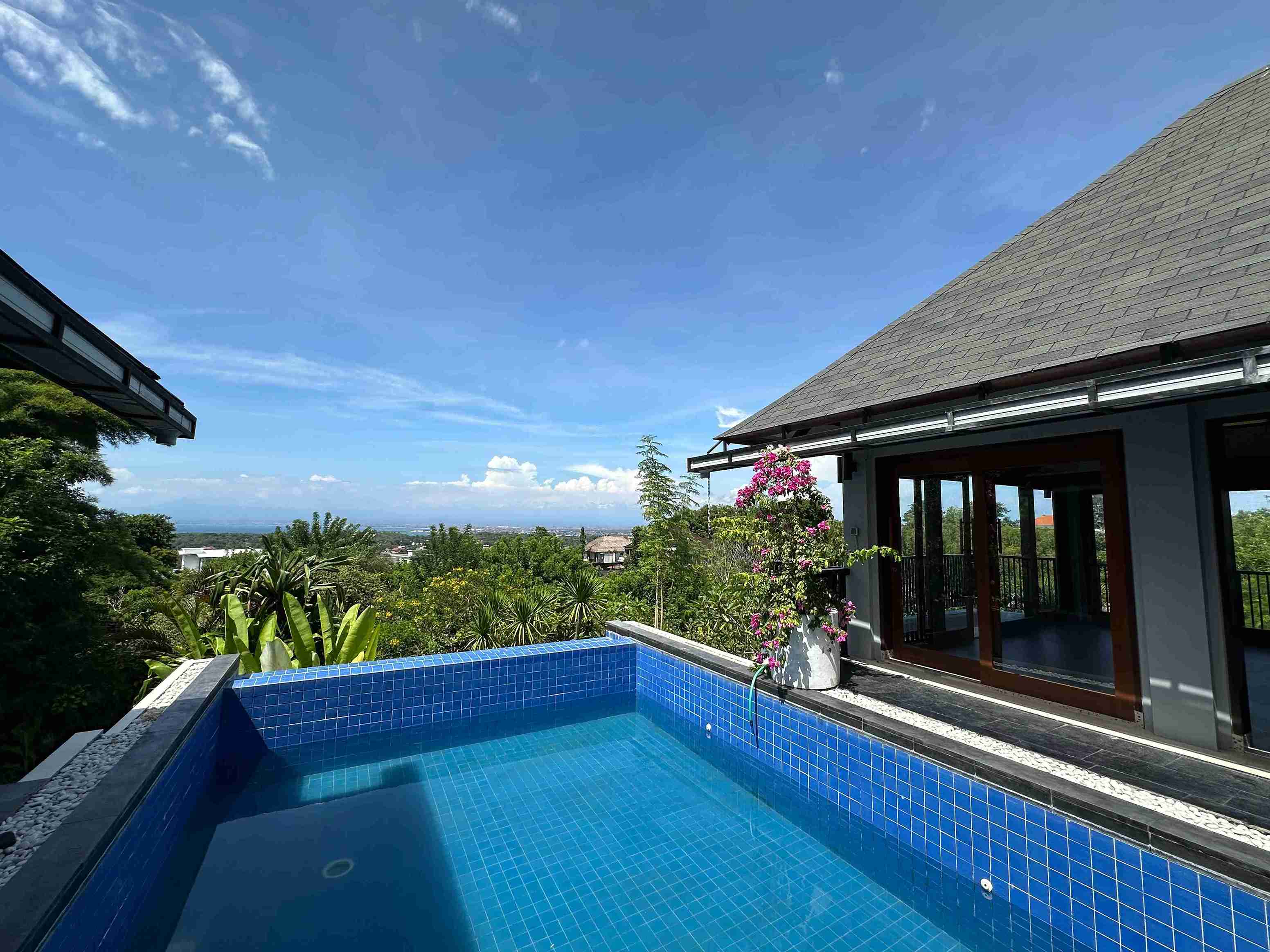 Ungasan,Bali,Indonesia,5 Bedrooms,6 Bathrooms,Villa,MLS ID 2449
