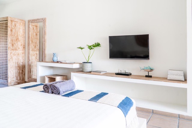 Seminyak,Bali,Indonesia,18 Bedrooms,19 Bathrooms,Apartment,MLS ID 2466
