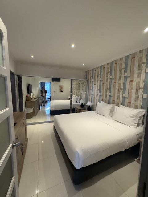 Kerobokan,Bali,Indonesia,3 Bedrooms,3 Bathrooms,Villa,MLS ID 2468