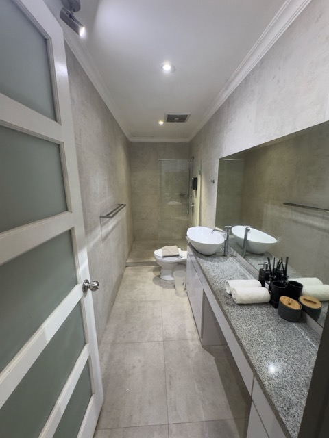 Kerobokan,Bali,Indonesia,3 Bedrooms,3 Bathrooms,Villa,MLS ID 2468
