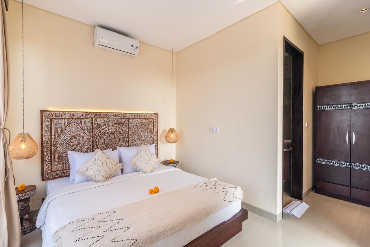Seminyak,Bali,Indonesia,4 Bedrooms,4 Bathrooms,Villa,MLS ID 2469