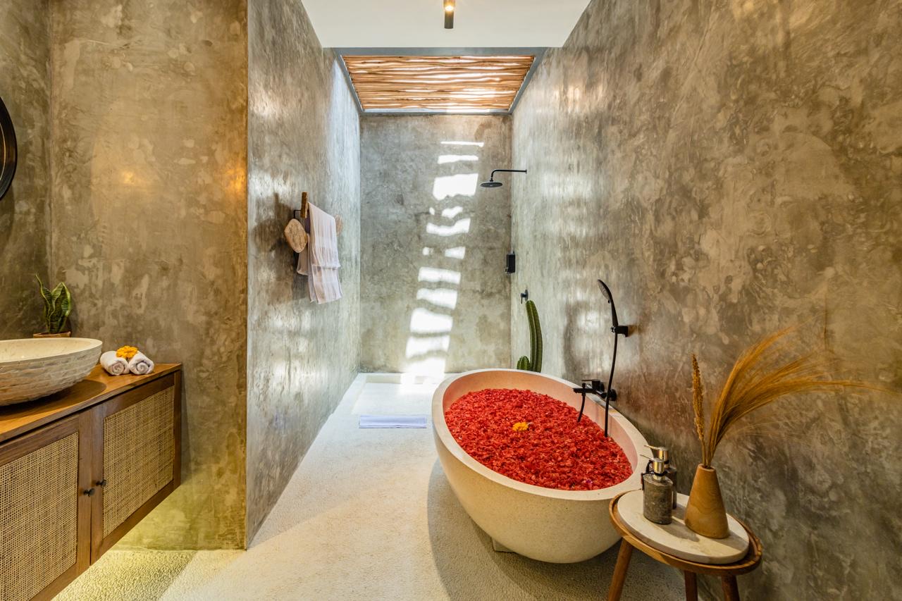 Seminyak,Bali,Indonesia,4 Bedrooms,4 Bathrooms,Villa,MLS ID 2469