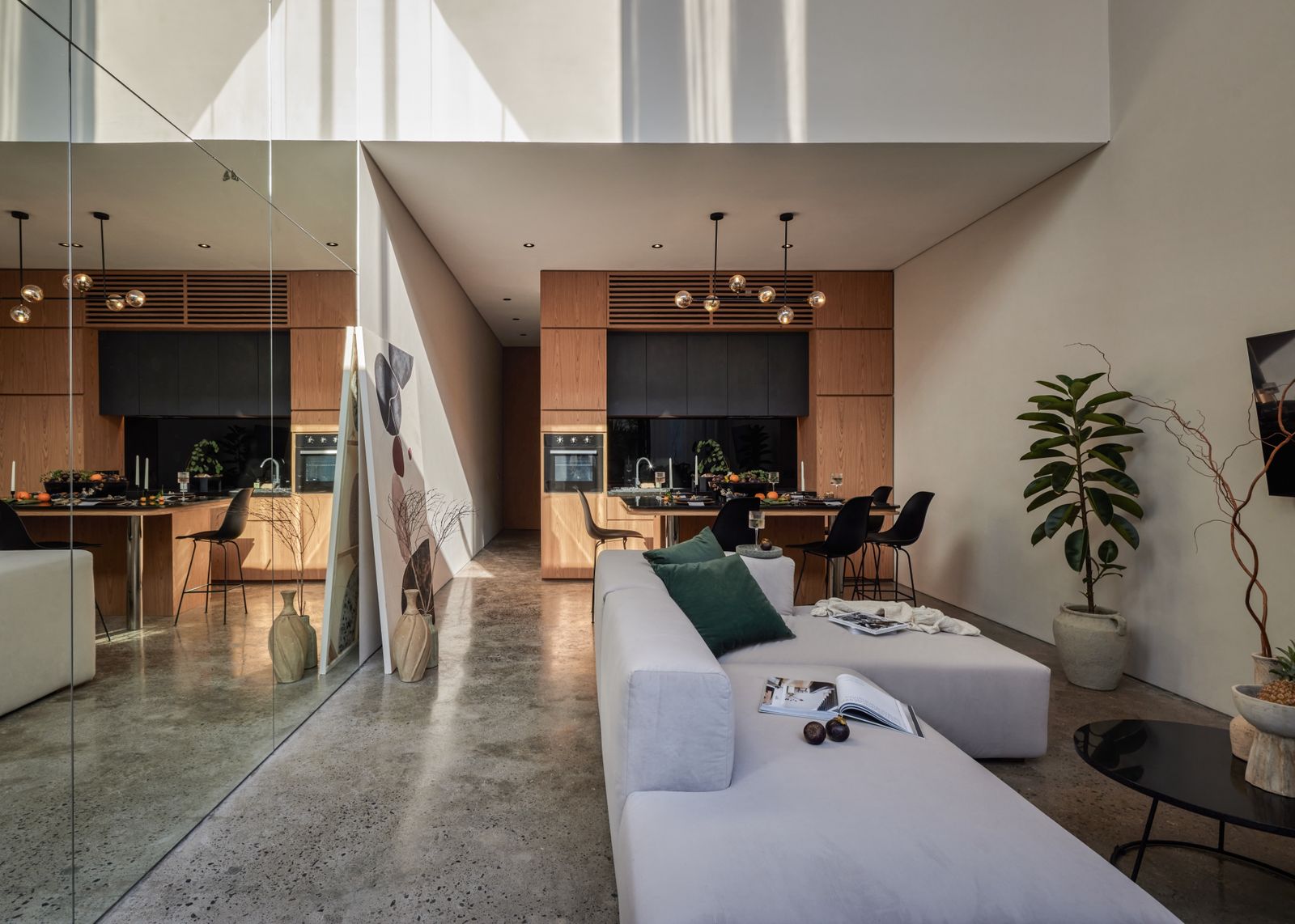 Umalas,Bali,Indonesia,3 Bedrooms,2 Bathrooms,Villa,MLS ID 2477