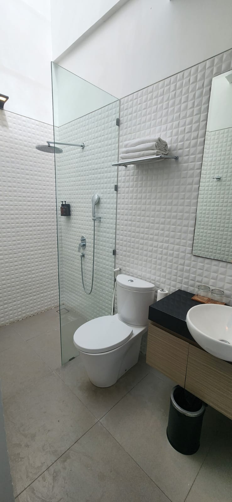 Ungasan,Bali,Indonesia,3 Bedrooms,2 Bathrooms,Villa,MLS ID 2485