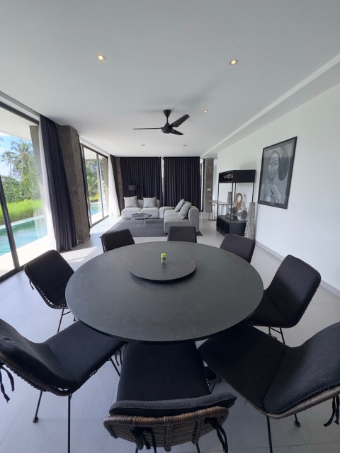 Gianyar,Bali,Indonesia,4 Bedrooms,5 Bathrooms,Villa,MLS ID 2494