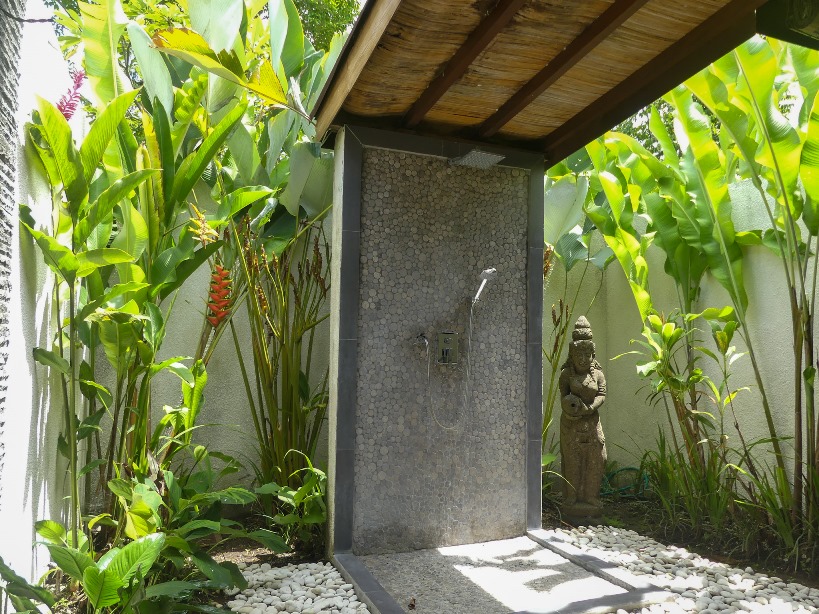 Mengwi,Bali,Indonesia,4 Bedrooms,4 Bathrooms,Villa,MLS ID 2510