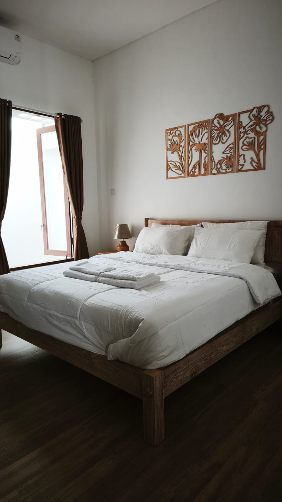 Kerobokan,Bali,Indonesia,3 Bedrooms,3 Bathrooms,Villa,MLS ID 2533