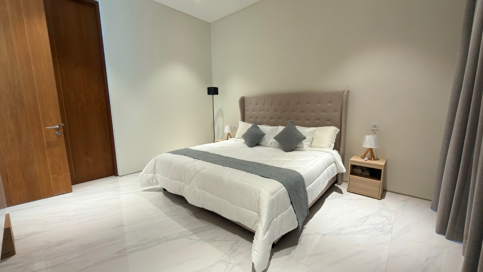 Seminyak,Bali,Indonesia,4 Bedrooms,4 Bathrooms,Villa,MLS ID 2543