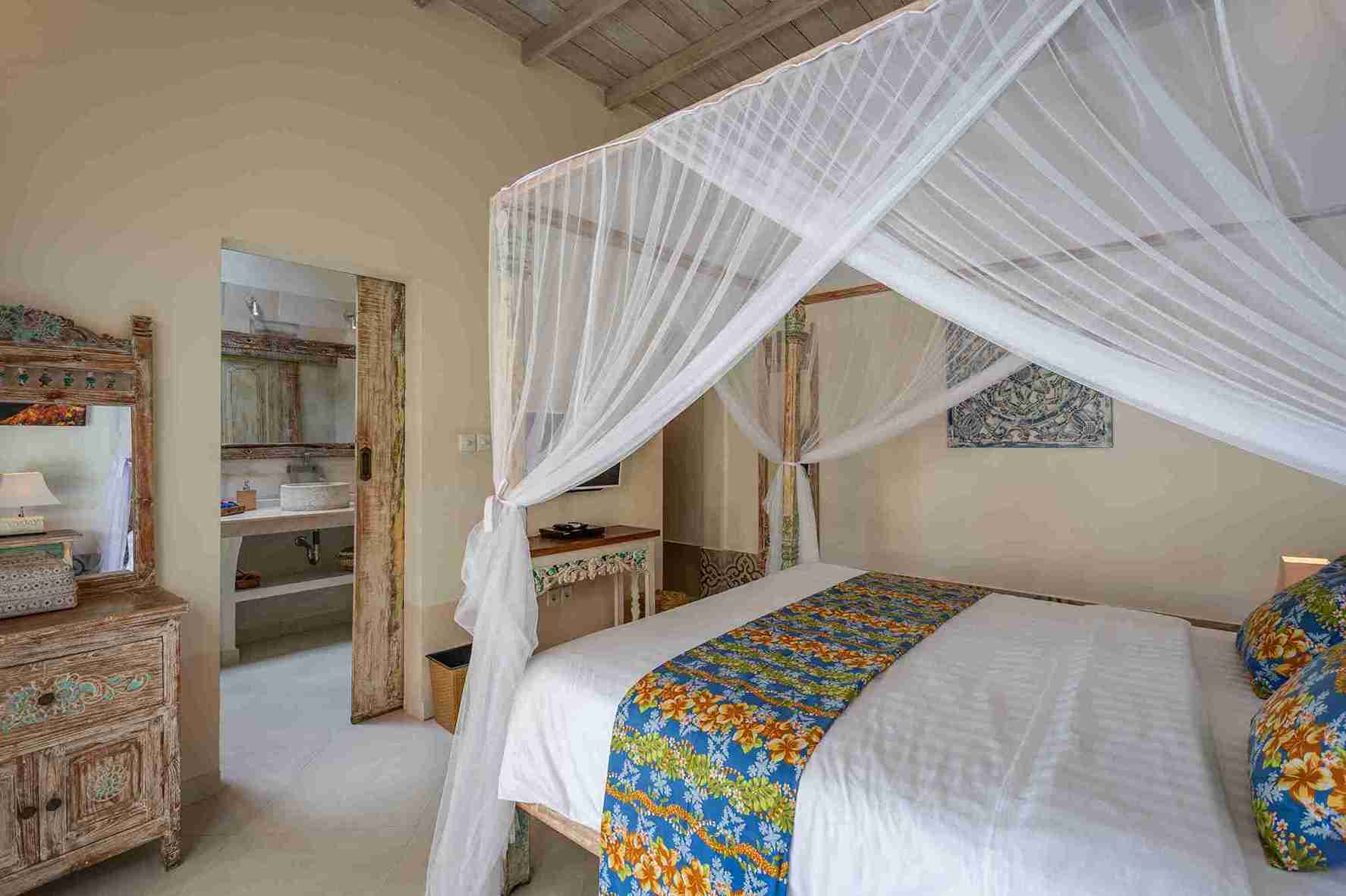 Seminyak,Bali,Indonesia,3 Bedrooms,Villa,MLS ID 2554