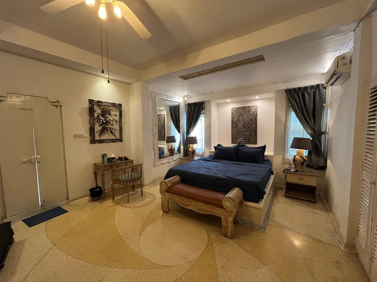 Kerobokan,Bali,Indonesia,2 Bedrooms,2 Bathrooms,Villa,MLS ID 2571