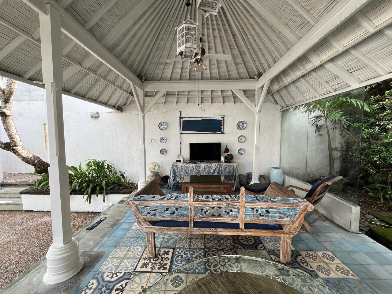 Kerobokan,Bali,Indonesia,2 Bedrooms,2 Bathrooms,Villa,MLS ID 2571