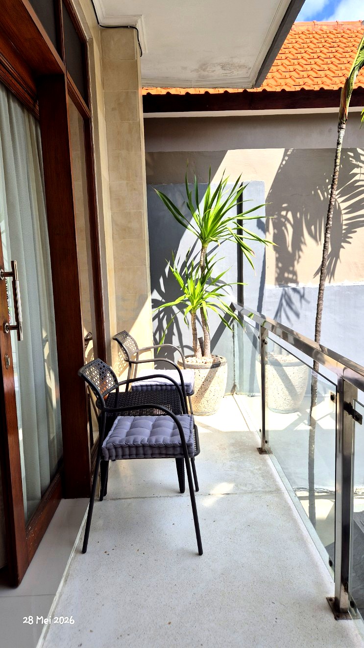 Legian,Bali,Indonesia,3 Bedrooms,3 Bathrooms,Villa,MLS ID 2572