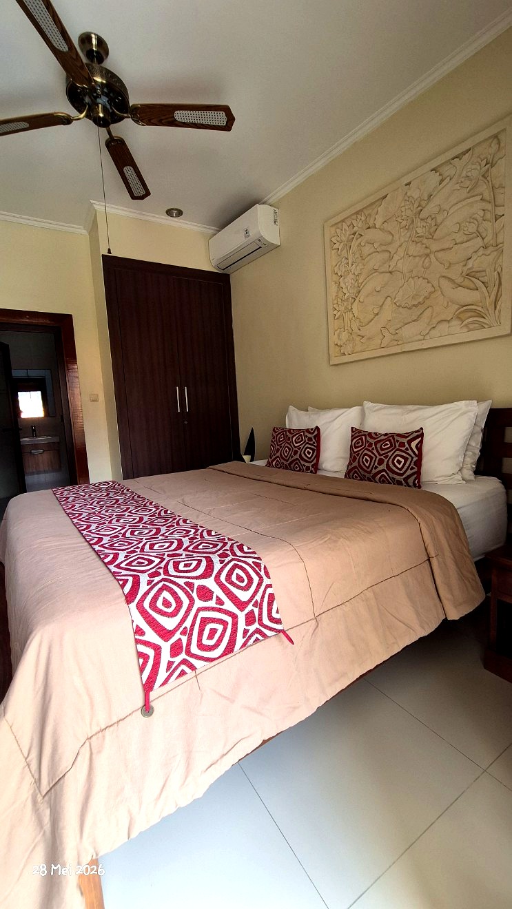 Legian,Bali,Indonesia,3 Bedrooms,3 Bathrooms,Villa,MLS ID 2572