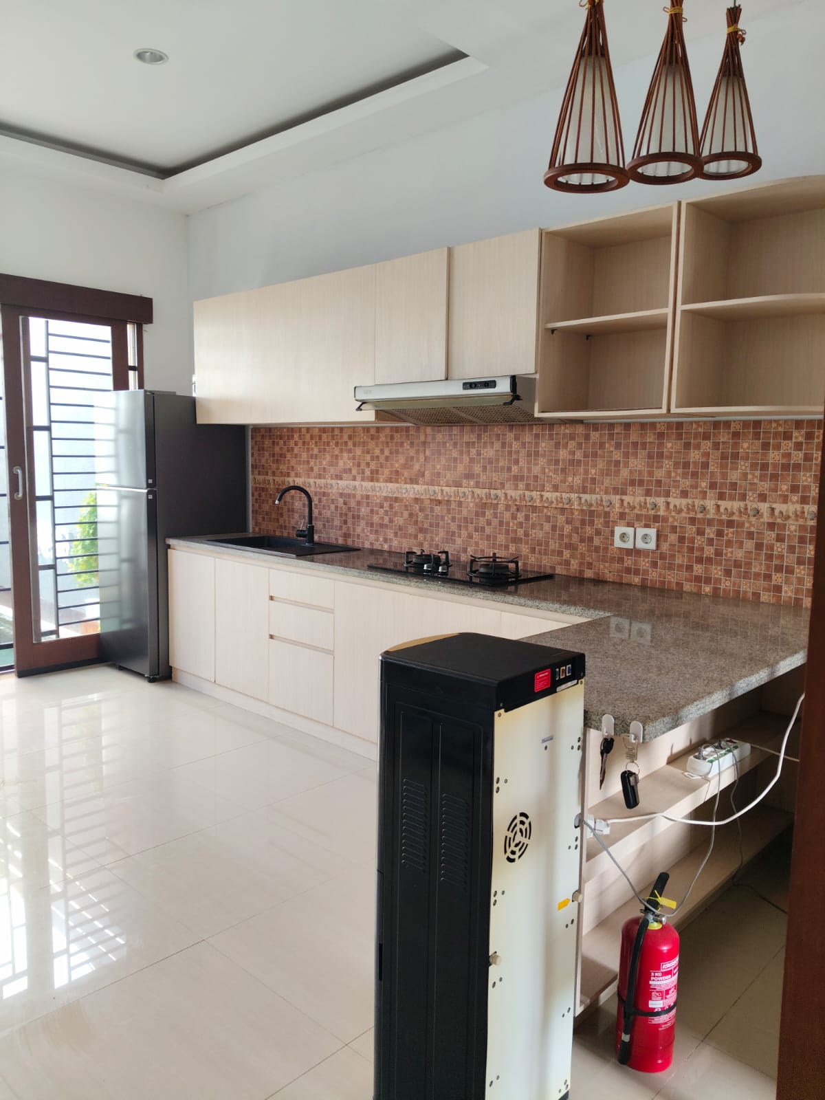 Jimbaran,Bali,Indonesia,3 Bedrooms,3 Bathrooms,Residential,MLS ID 2575