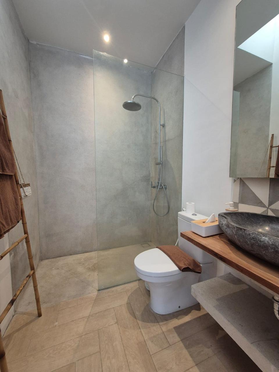Canggu,Bali,Indonesia,3 Bedrooms,3 Bathrooms,Villa,MLS ID 2579