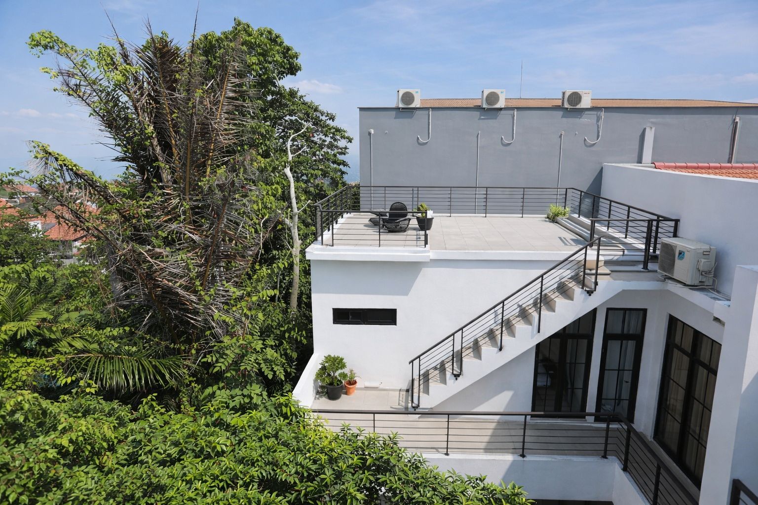 Seminyak,Bali,Indonesia,4 Bedrooms,4 Bathrooms,Villa,MLS ID 2584