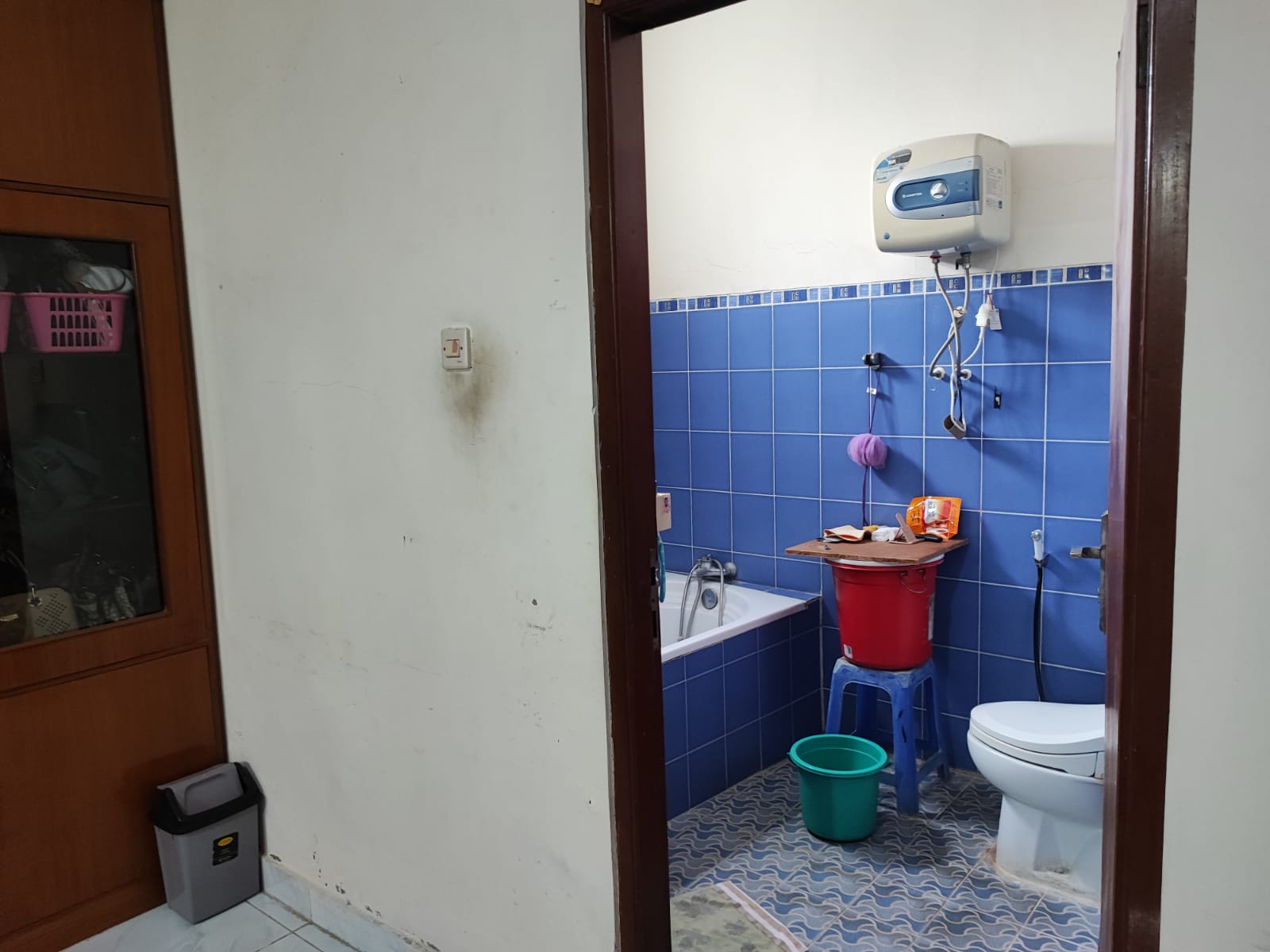 Kerobokan,Bali,Indonesia,3 Bedrooms,2 Bathrooms,Residential,MLS ID 2585