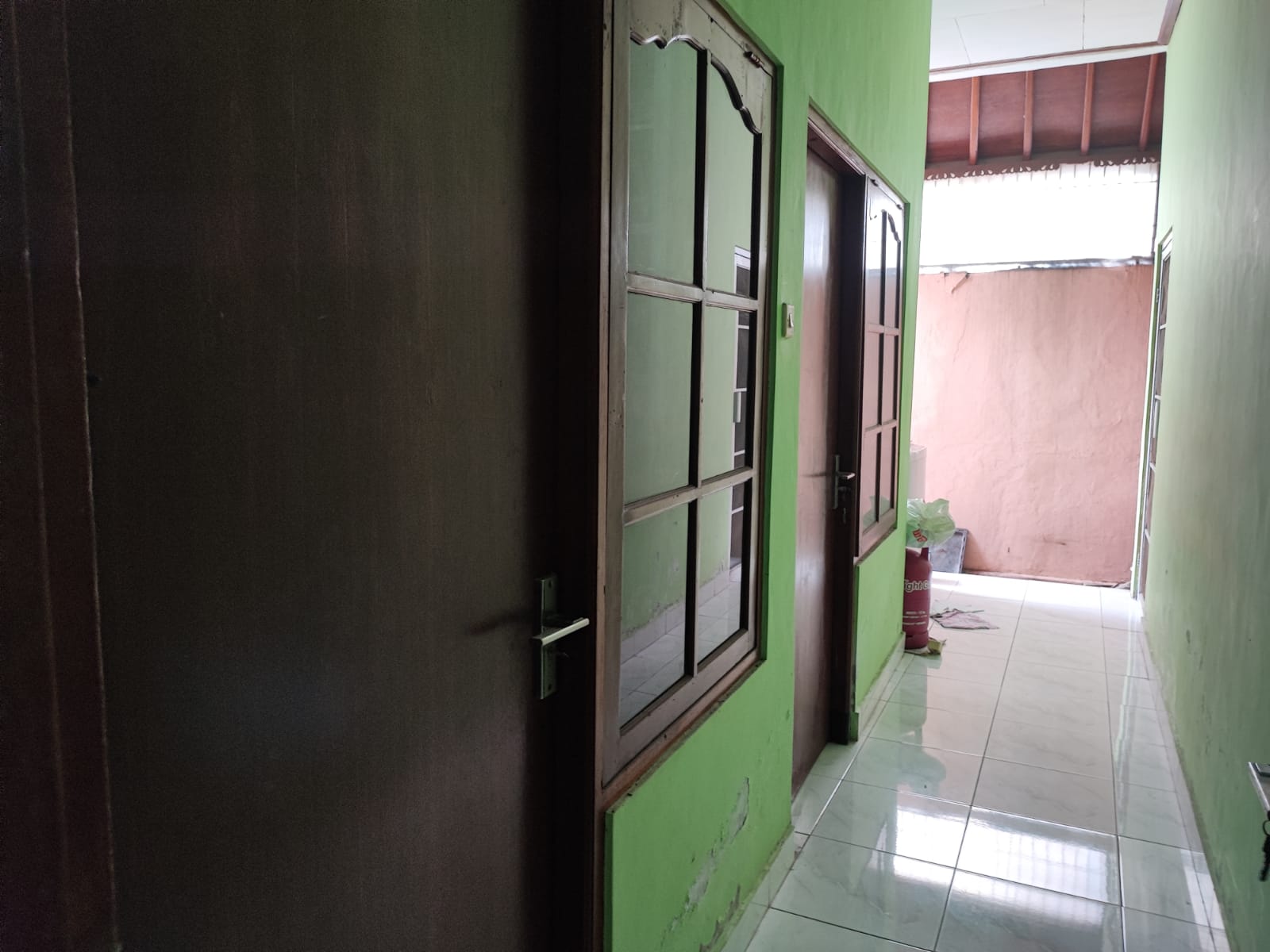 Kerobokan,Bali,Indonesia,3 Bedrooms,2 Bathrooms,Residential,MLS ID 2585