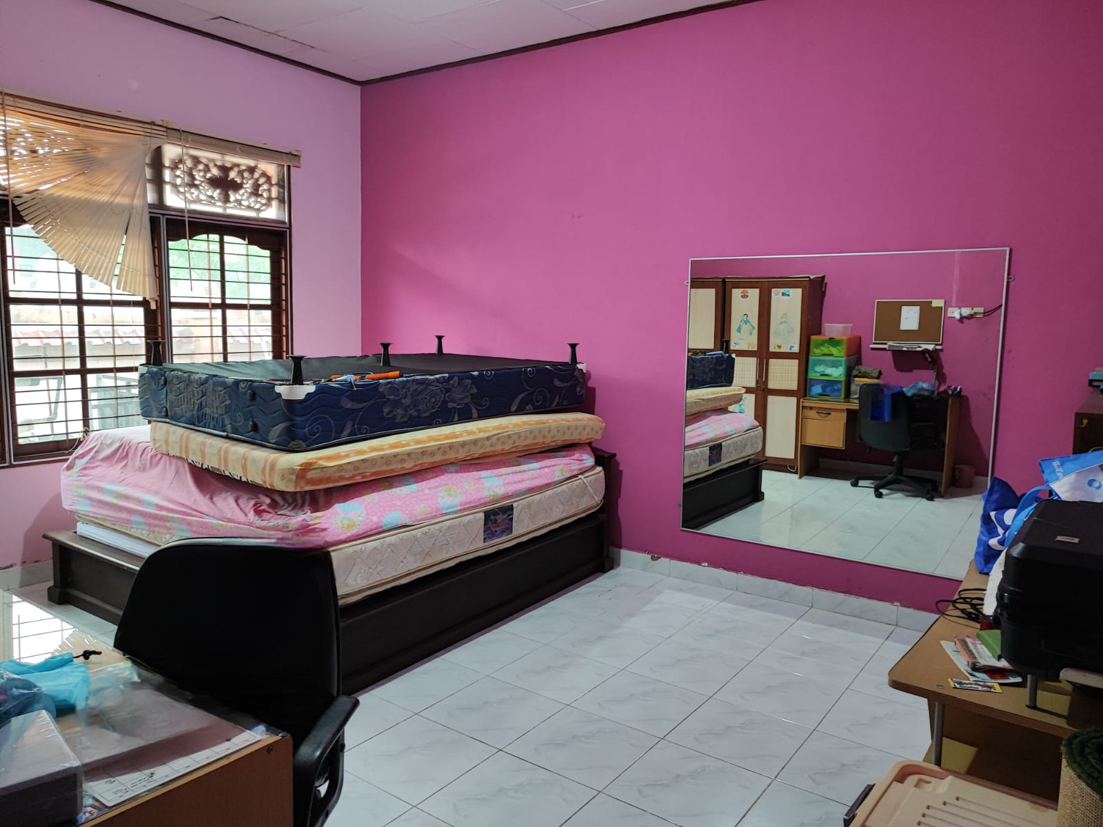 Kerobokan,Bali,Indonesia,3 Bedrooms,2 Bathrooms,Residential,MLS ID 2585