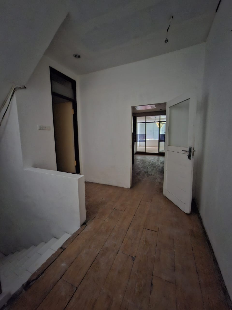 Kuta,Bali,Indonesia,1 Bedroom,2 Bathrooms,Commercial,MLS ID 2602