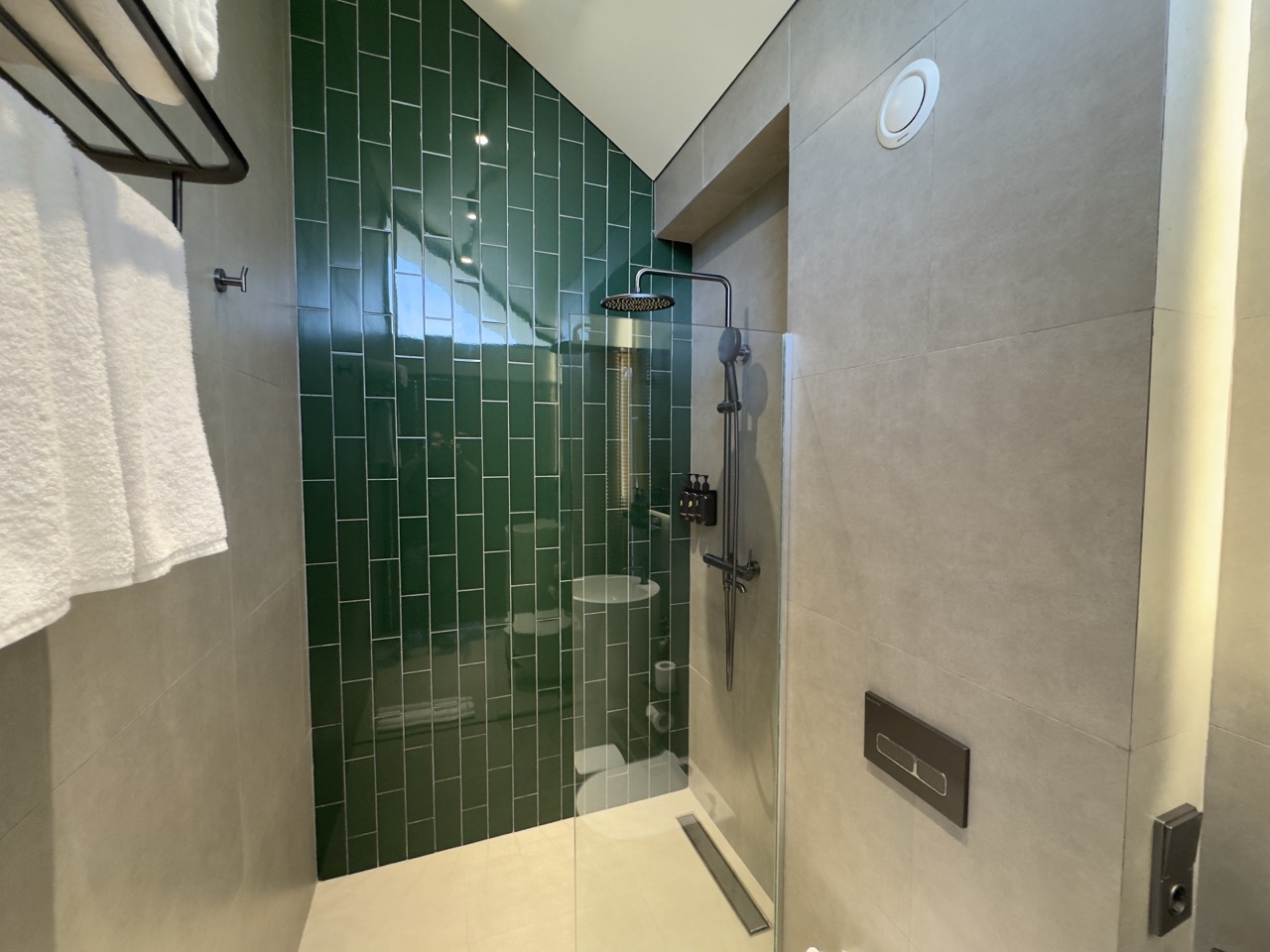Ungasan,Bali,Indonesia,2 Bedrooms,2 Bathrooms,Villa,MLS ID 2608