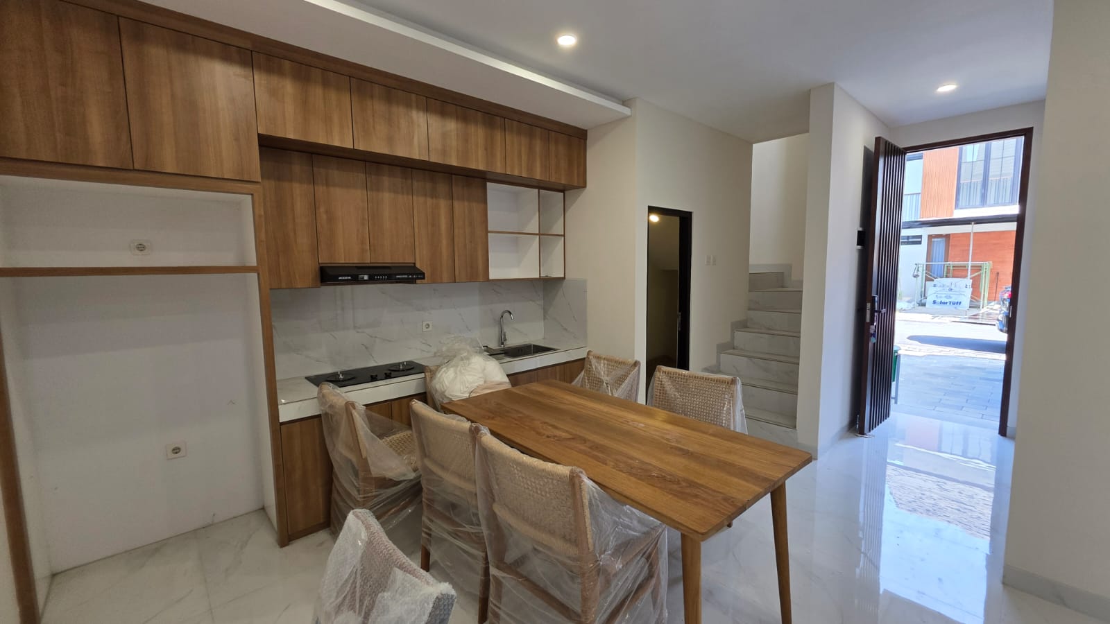 Denpasar,Bali,Indonesia,3 Bedrooms,3 Bathrooms,Residential,MLS ID 2614