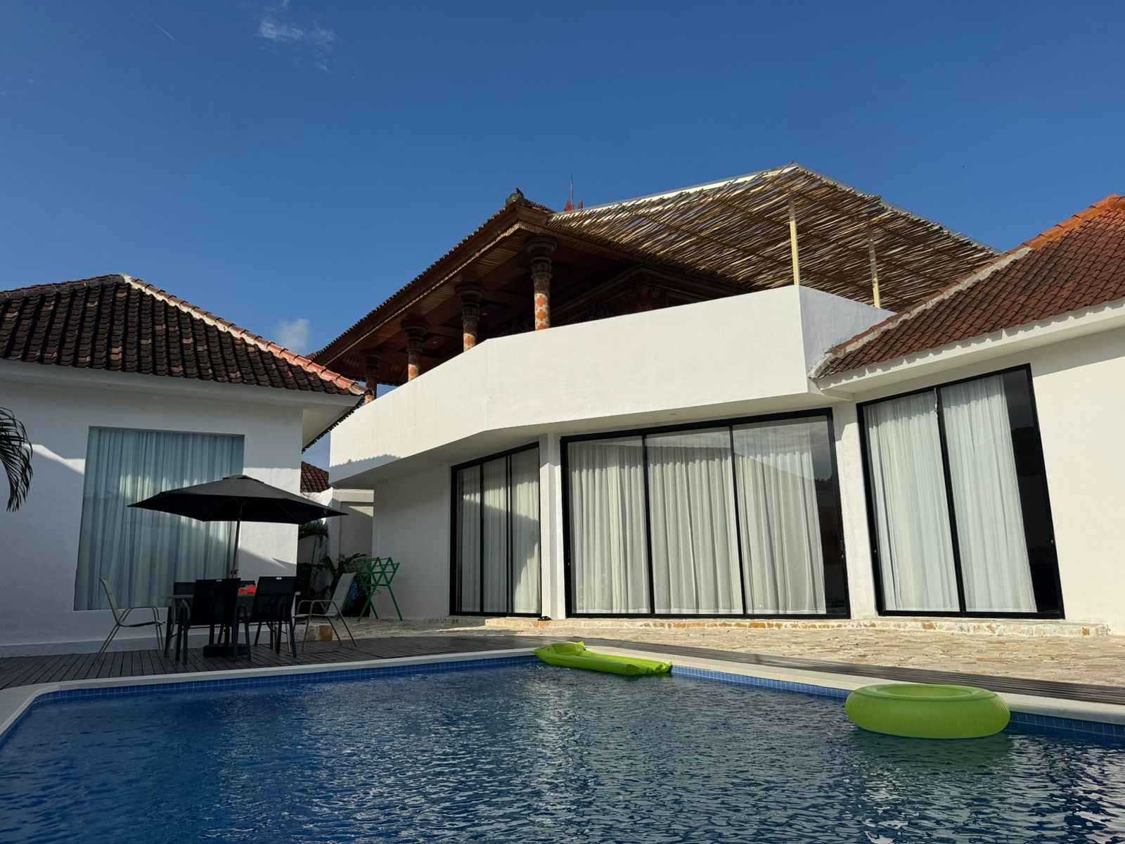 Canggu,Bali,Indonesia,4 Bedrooms,2 Bathrooms,Villa,MLS ID 2615