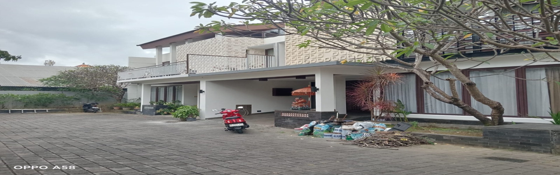 Kuta,Bali,Indonesia,4 Bedrooms,6 Bathrooms,Villa,MLS ID 2620