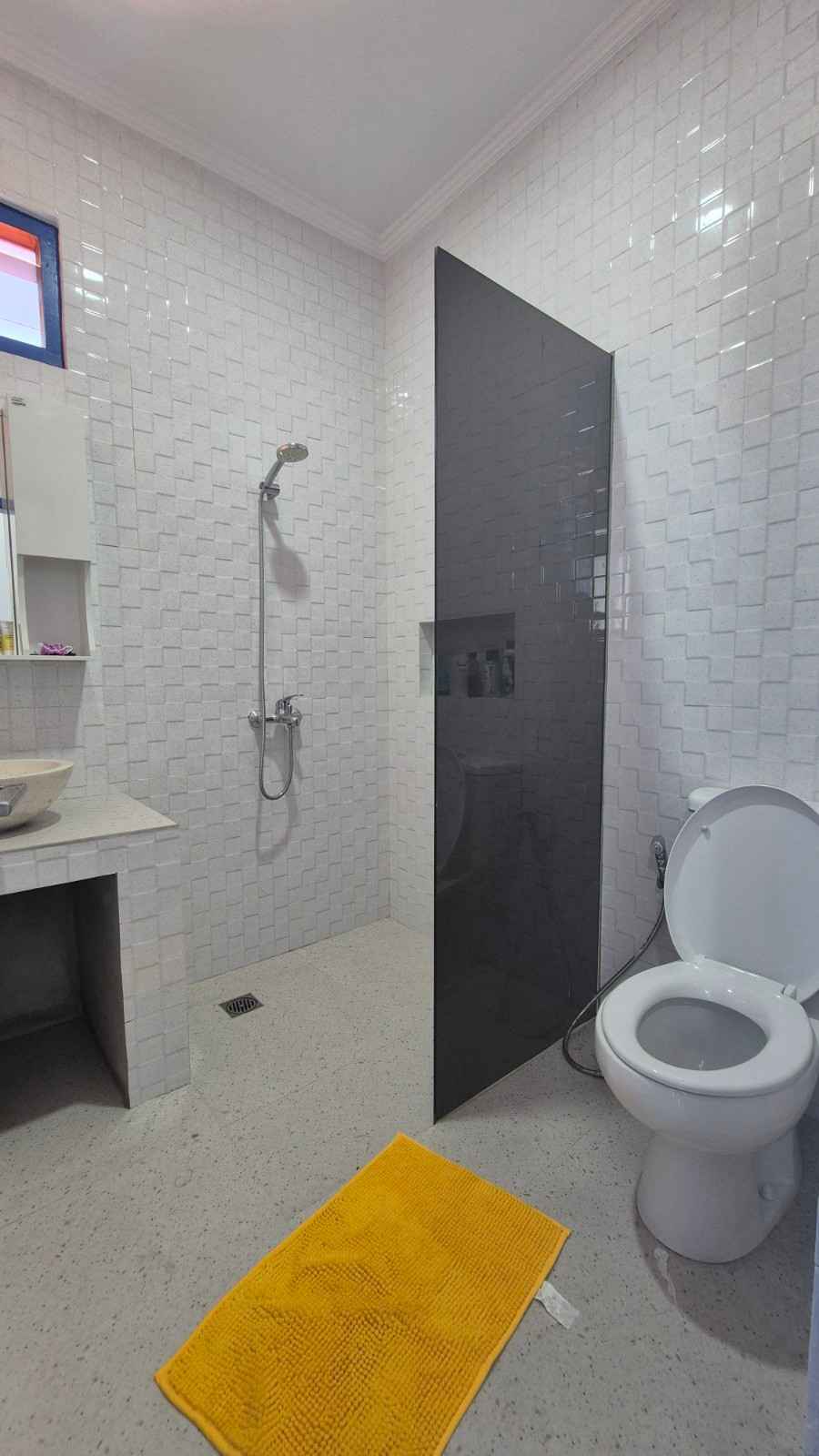 Jimbaran,Bali,Indonesia,3 Bedrooms,3 Bathrooms,Villa,MLS ID 2624